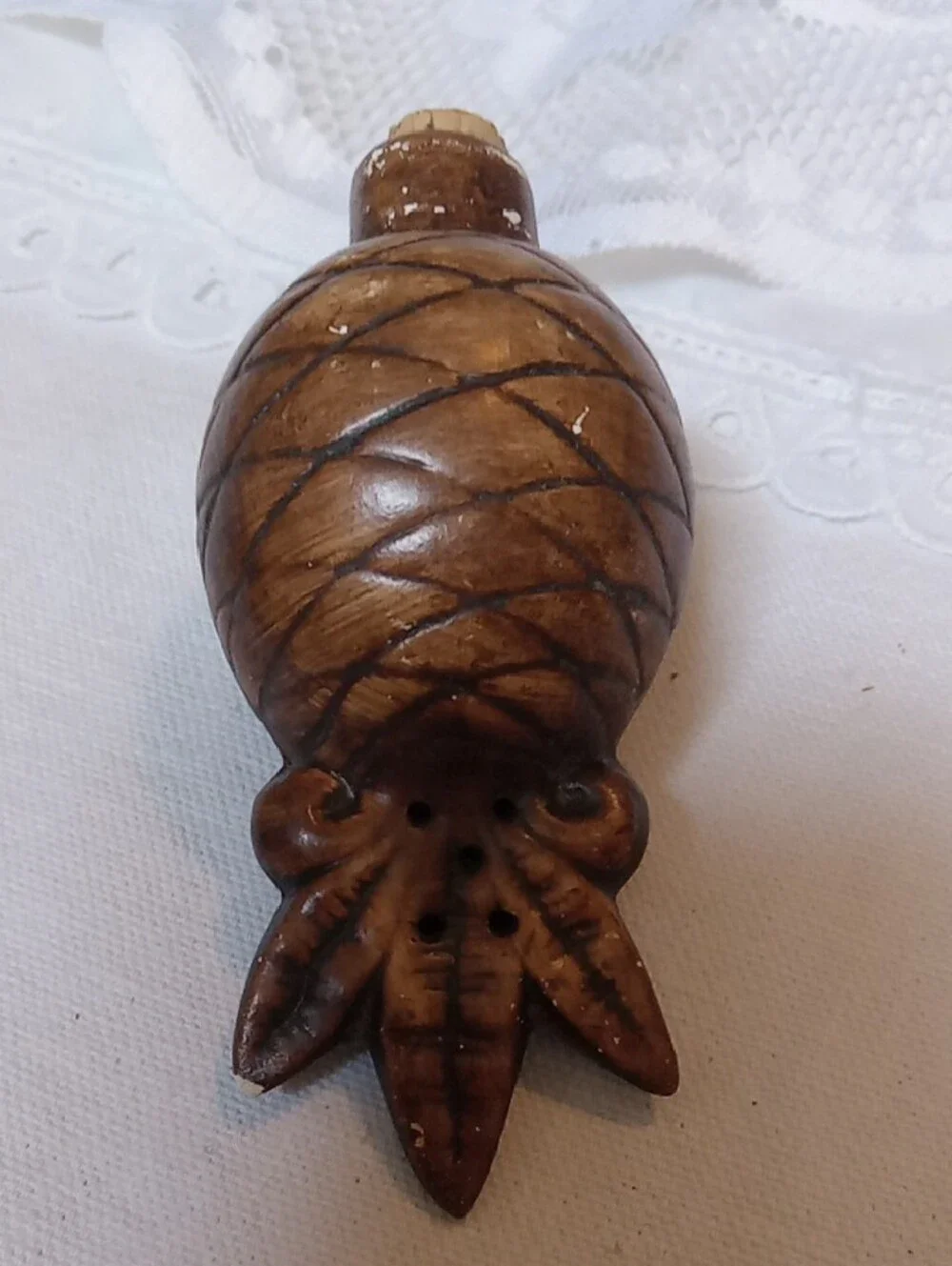 Hawaii Pineapple Salt & Pepper Shakers - Brown